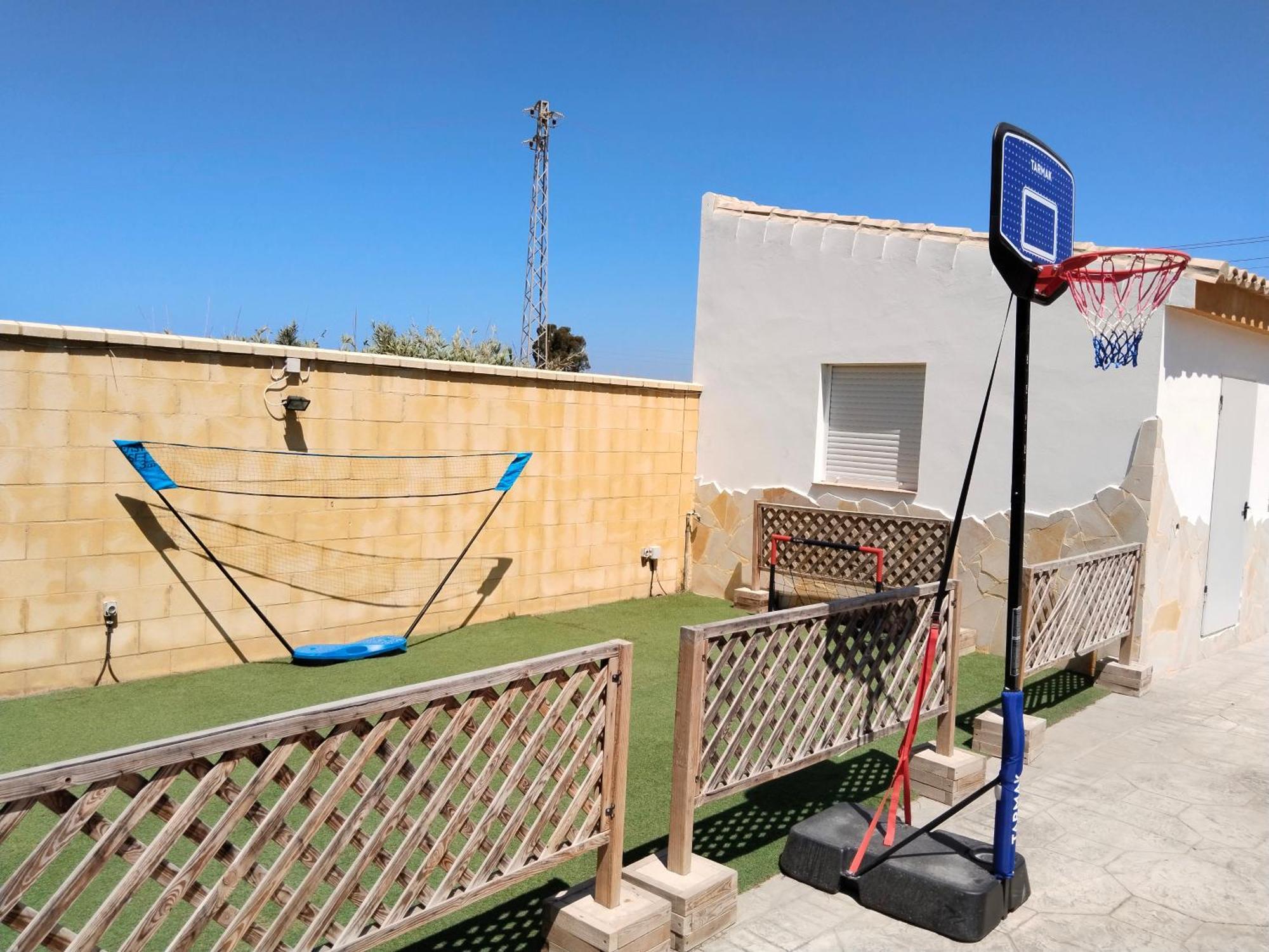 Ohana Chiclana de la Frontera Exterior photo